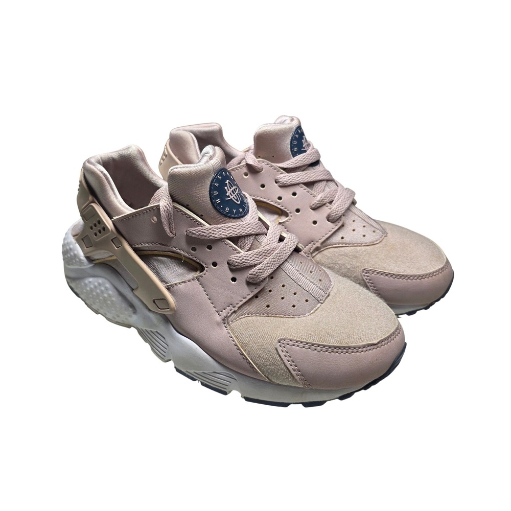 Nike Air Huarache Run GS Pink Blush Sneakers 654288-603 Size 6Y Womens 7.5
